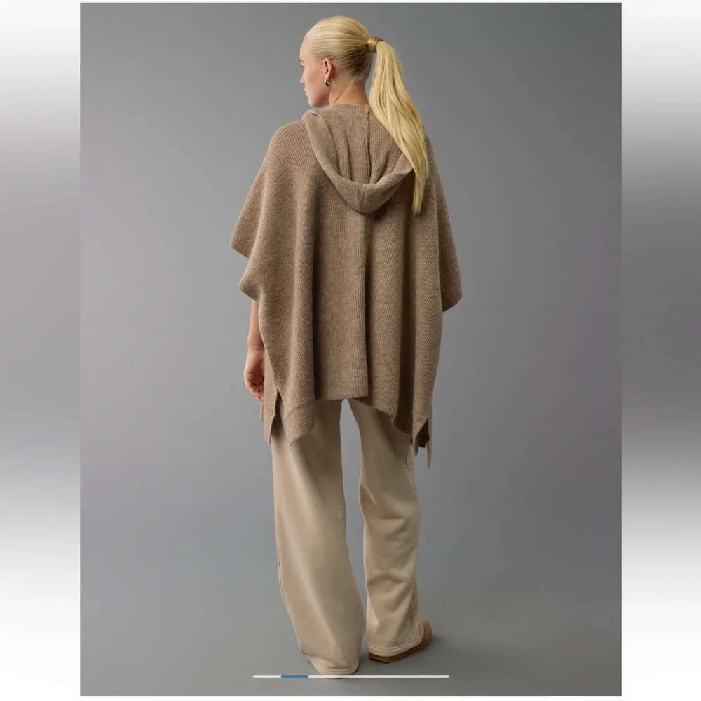 American Eagle Whoa So Soft Hooded Sweater Poncho - Picture 2 of 7